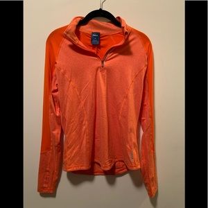 Women’s Reebok Quarter Zip Size M